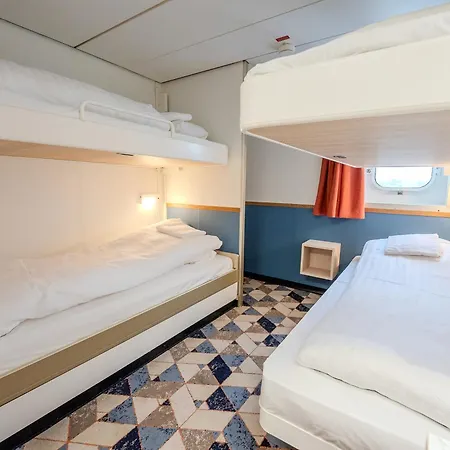 Dfds Ferry - Amsterdam To Newcastle  *