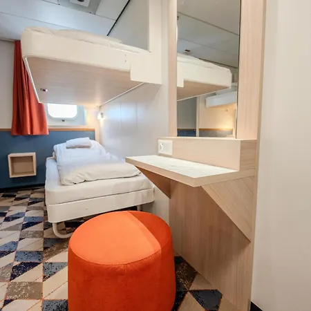 Dfds Ferry - Amsterdam To Newcastle *