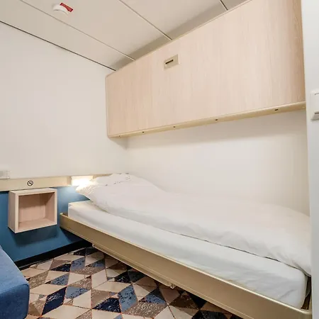 Dfds Ferry - Amsterdam To Newcastle IJmuiden