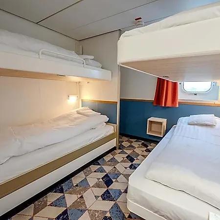 Dfds Ferry - Amsterdam To Newcastle * IJmuiden