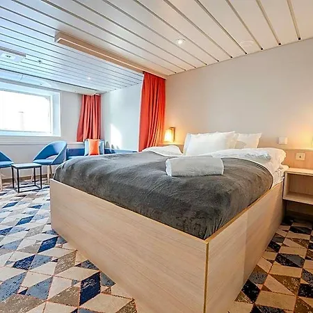 Dfds Ferry - Amsterdam To Newcastle 