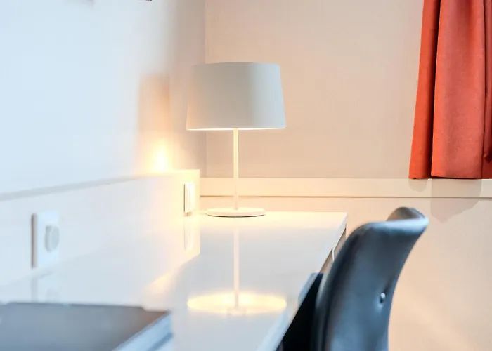  Dfds Ferry - Amsterdam To Newcastle