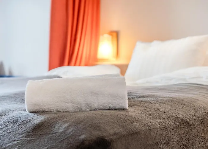 Dfds Ferry - Amsterdam To Newcastle  IJmuiden