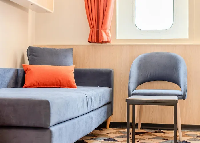 Dfds Ferry - Amsterdam To Newcastle * IJmuiden