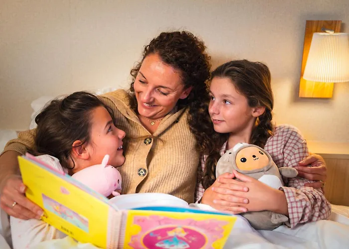 Dfds Ferry - Amsterdam To Newcastle * IJmuiden