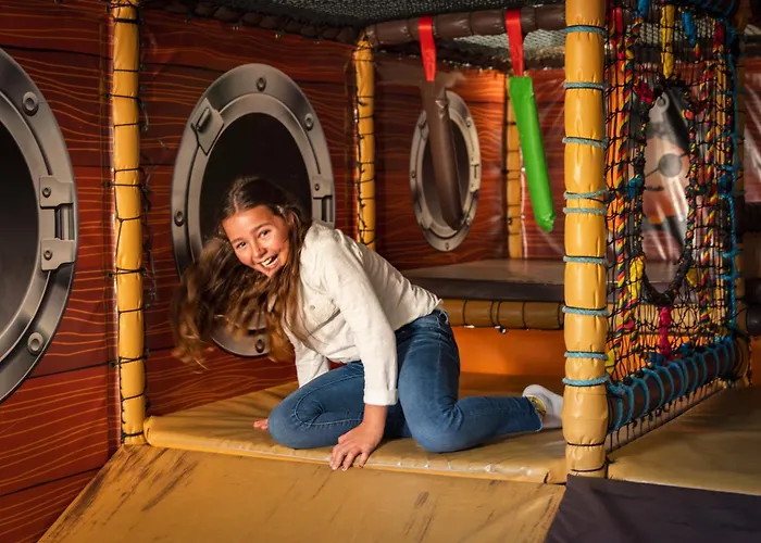 Dfds Ferry - Amsterdam To Newcastle  IJmuiden