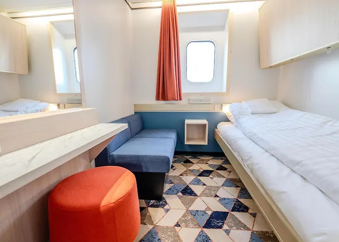 Dfds Ferry - Amsterdam To Newcastle * IJmuiden