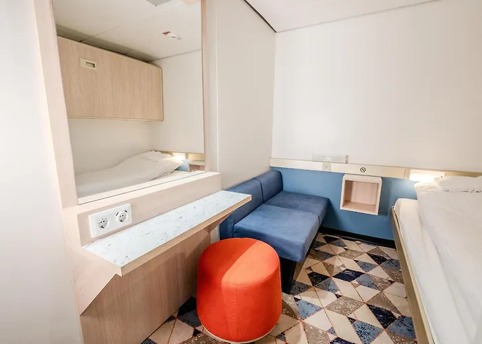  Dfds Ferry - Amsterdam To Newcastle IJmuiden