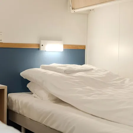Dfds Ferry - Amsterdam To Newcastle  *