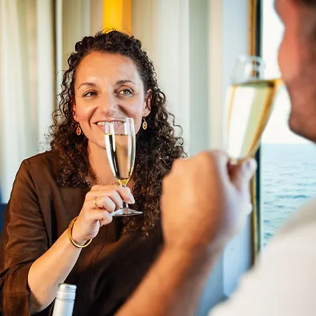 Dfds Ferry - Amsterdam To Newcastle  IJmuiden